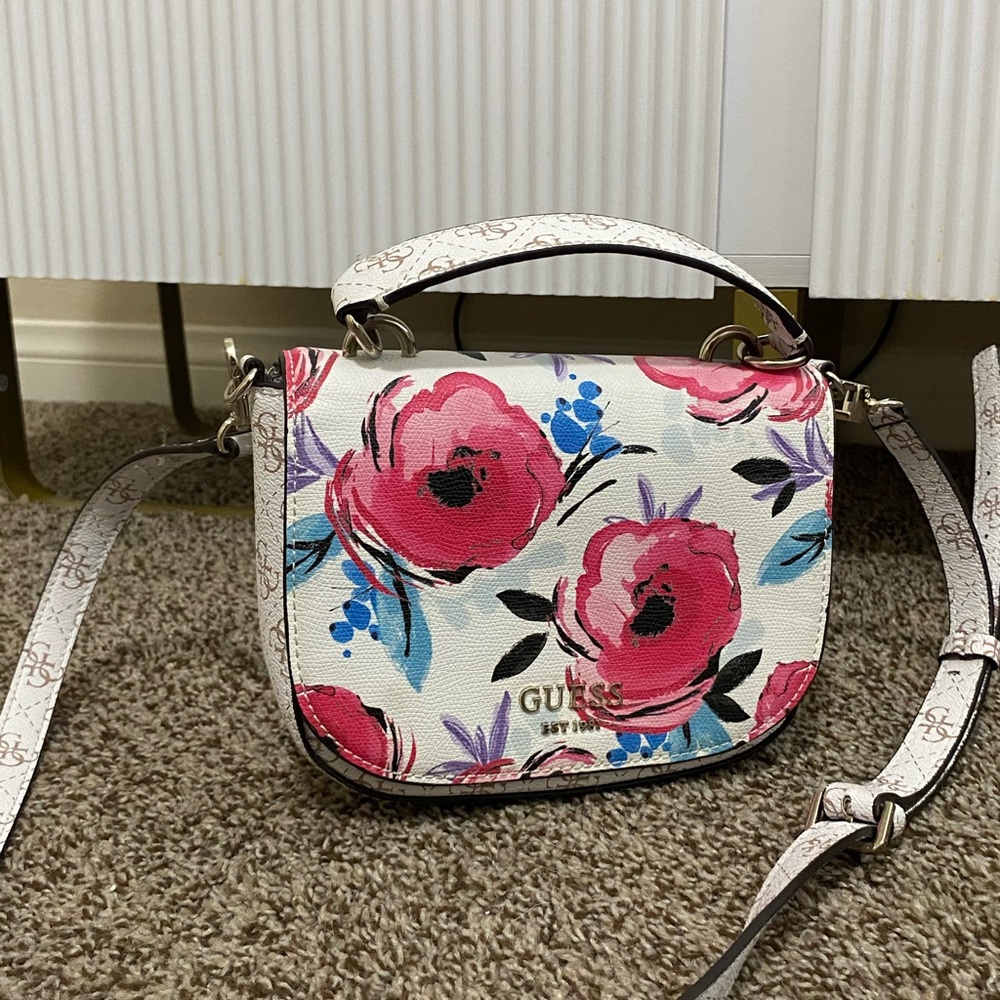 Guess Crossbody Bag